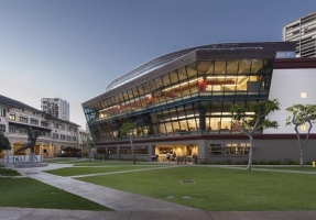 ‘Iolani School